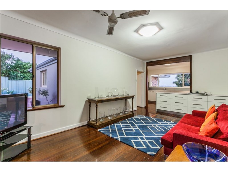 20 Edgar Way, Mount Pleasant WA 6153