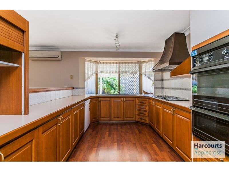 7 Kirwan Way, Winthrop WA 6150