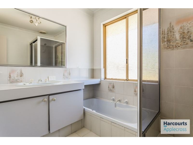 7 Kirwan Way, Winthrop WA 6150