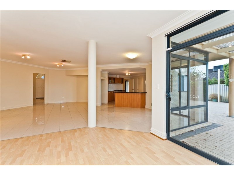 57 Ten Seldam Circle, Winthrop WA 6150