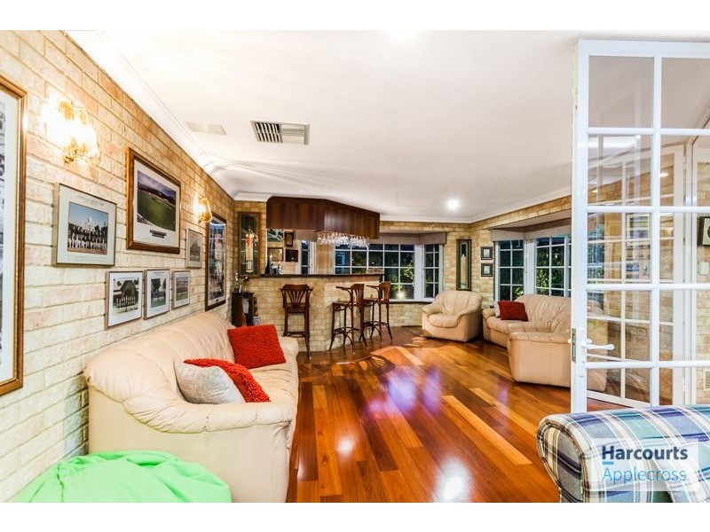 3 Jones Close, Winthrop WA 6150