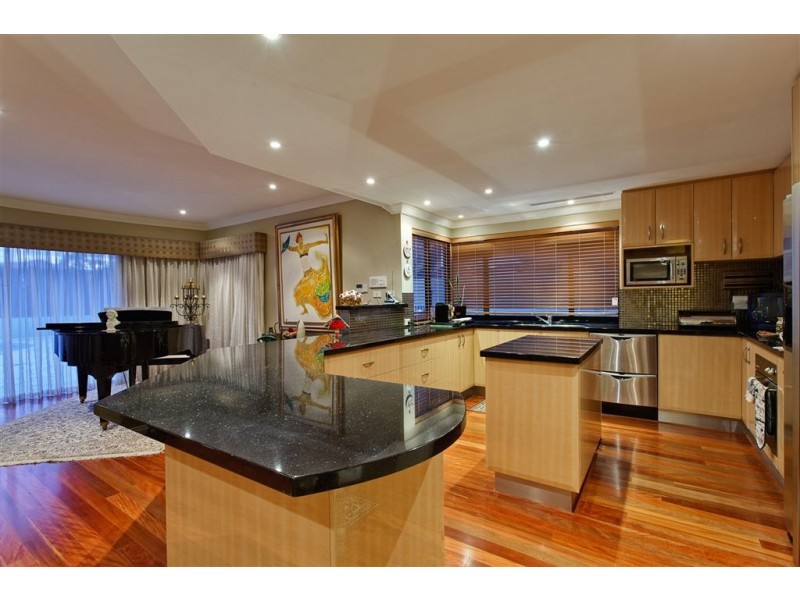 136 Bateman Road, Mount Pleasant WA 6153