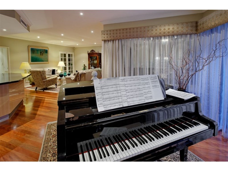 136 Bateman Road, Mount Pleasant WA 6153