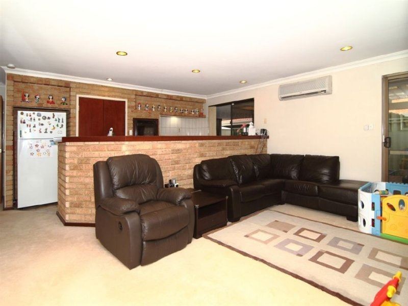 59 Paterson Gardens, Winthrop WA 6150