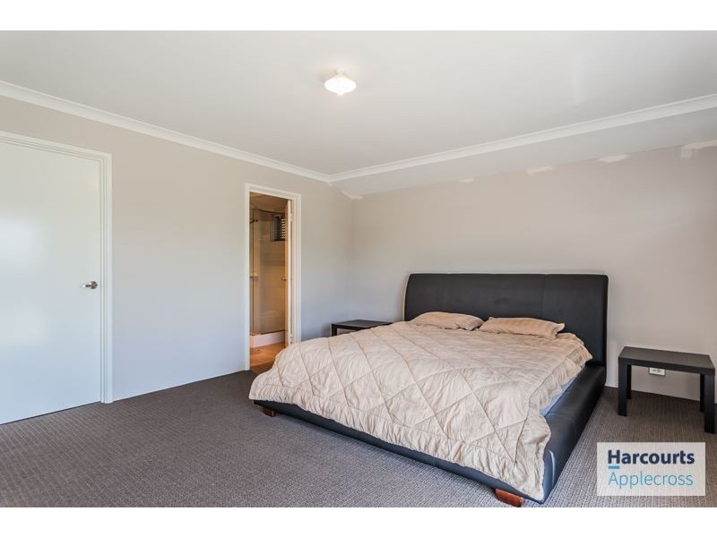 68 Archdale Loop, Piara Waters WA 6112