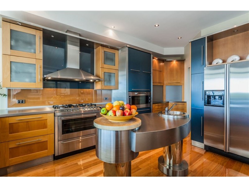 126 Arcadia Drv, Shoalwater WA 6169