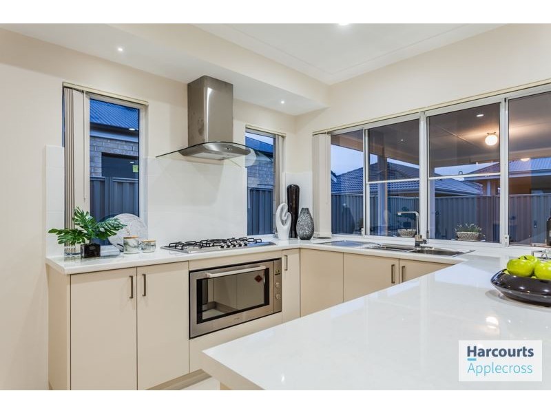 44 Hobson  Loop, Piara Waters WA 6112