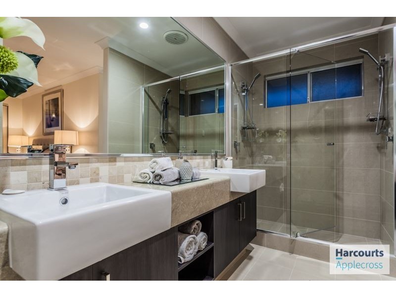 44 Hobson  Loop, Piara Waters WA 6112