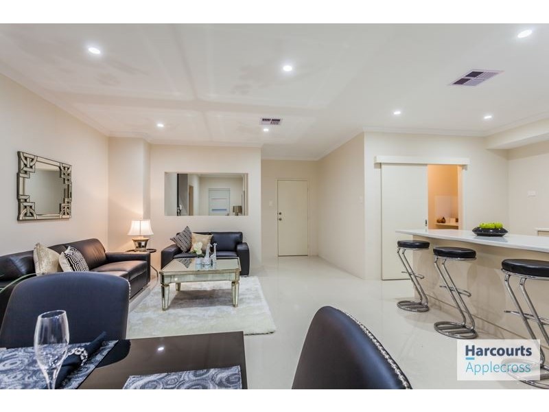 44 Hobson  Loop, Piara Waters WA 6112