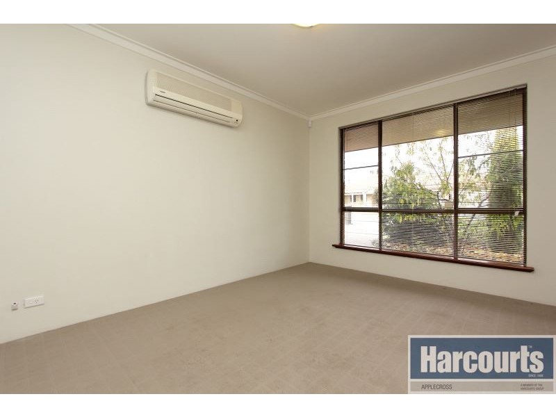 159 Aitken Dr, Winthrop WA 6150