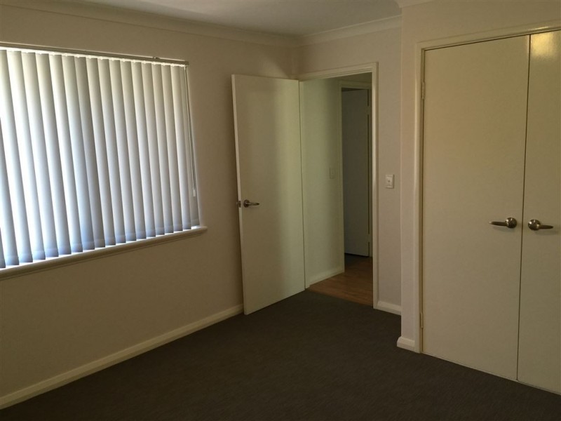 1/144 Gwenyfred Rd, Kensington WA 6151