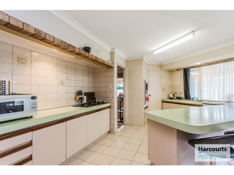 9 Cusack Way, Kardinya WA 6163