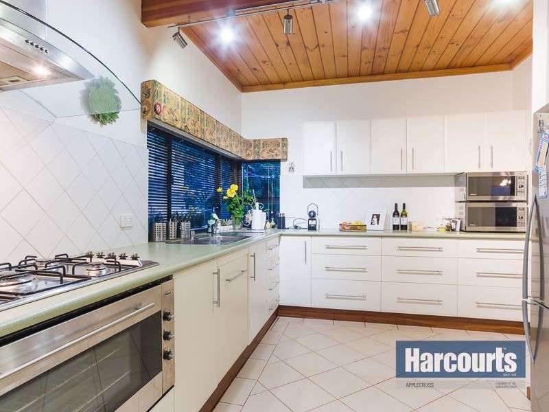 33 Canning Beach Road, Applecross WA 6153