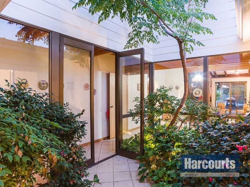 33 Canning Beach Road, Applecross WA 6153