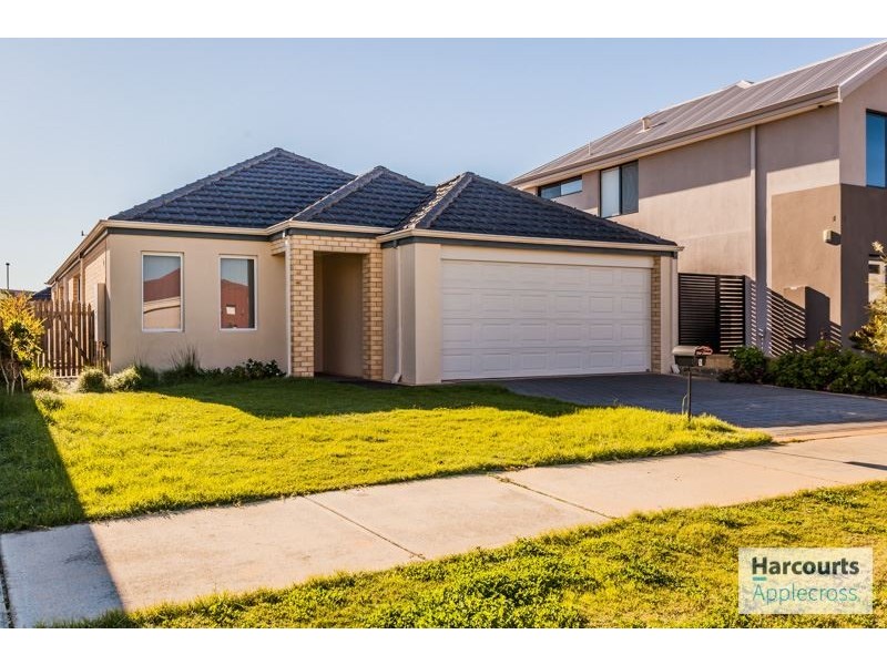 5 Churchill Green, Canning Vale WA 6155