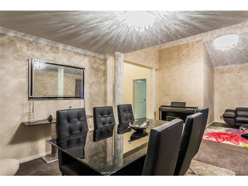 3 Pearce Rdge, Winthrop WA 6150