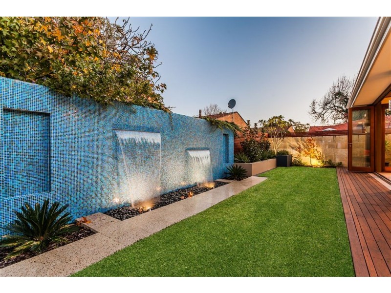 1 Helen Street, Applecross WA 6153