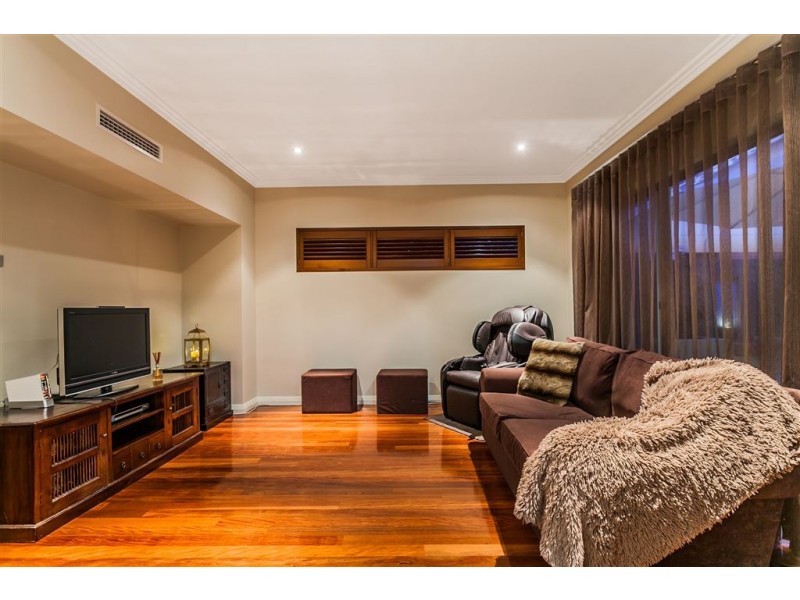 1 Helen Street, Applecross WA 6153