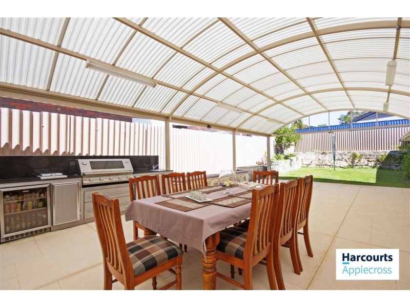 16 Bonsall Place, Carine WA 6020