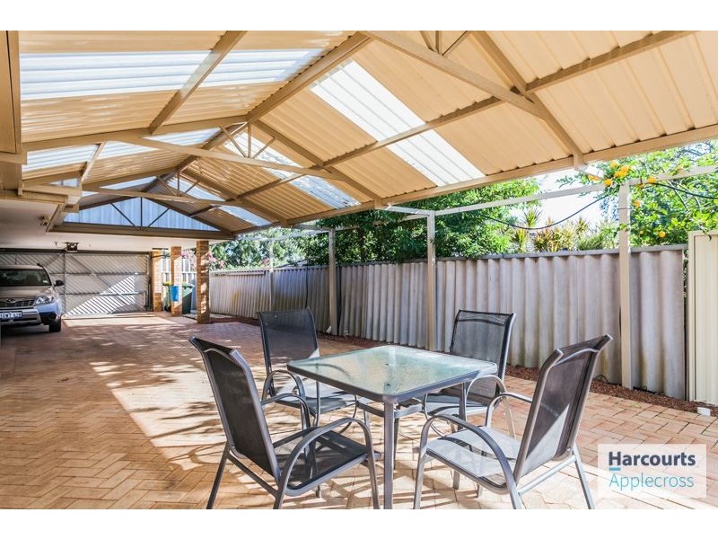 34 Keenan Way, Winthrop WA 6150