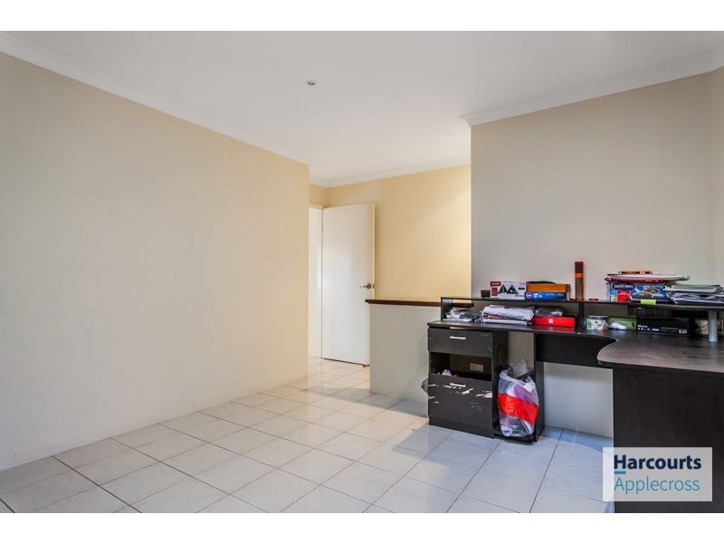 34 Keenan Way, Winthrop WA 6150