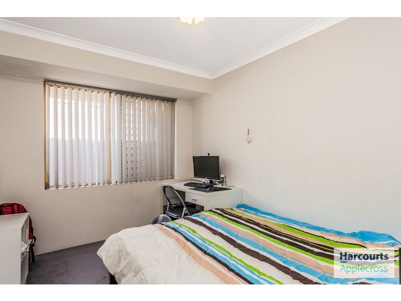 34 Keenan Way, Winthrop WA 6150
