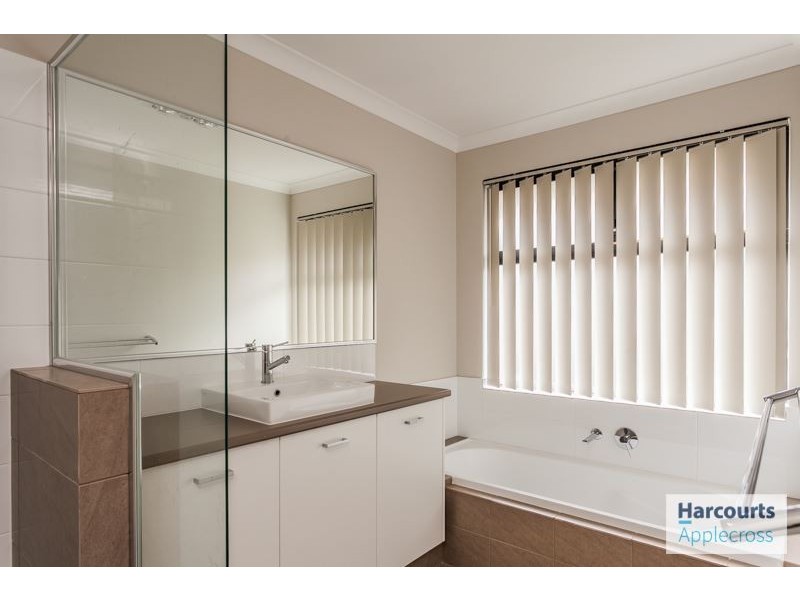 29 Rothery Loop, Piara Waters WA 6112