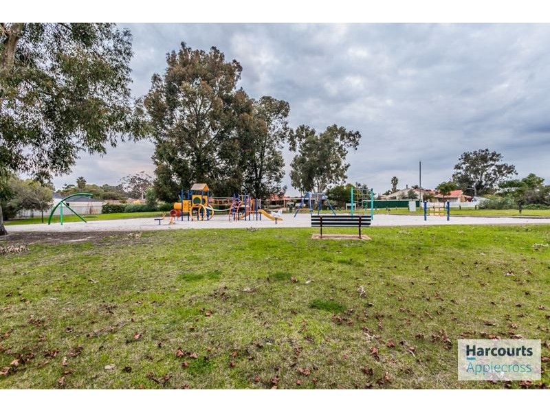 27 Petrel Close, Wilson WA 6107