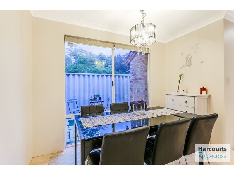 27 Petrel Close, Wilson WA 6107