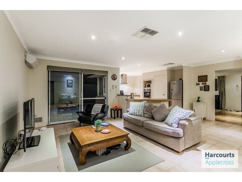 27 Petrel Close, Wilson WA 6107