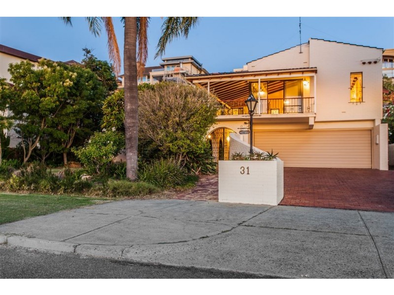 31 The Strand, Applecross WA 6153