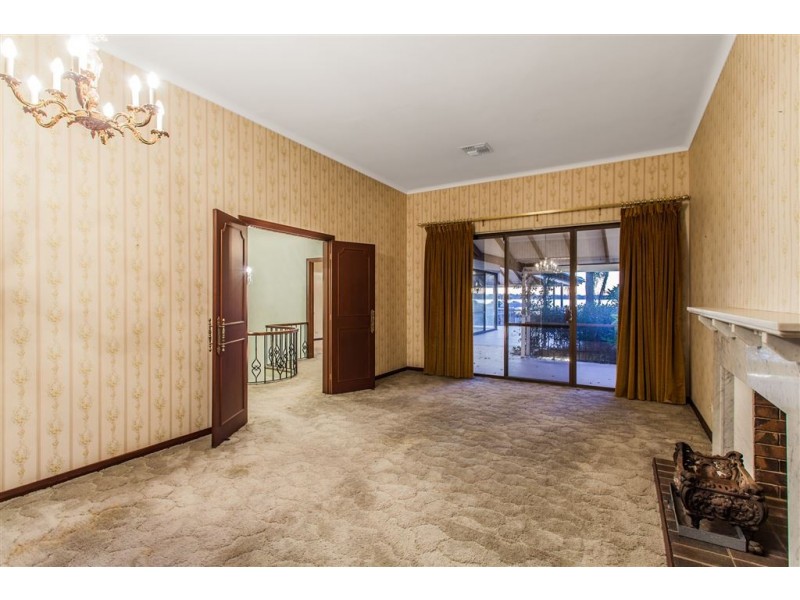 31 The Strand, Applecross WA 6153