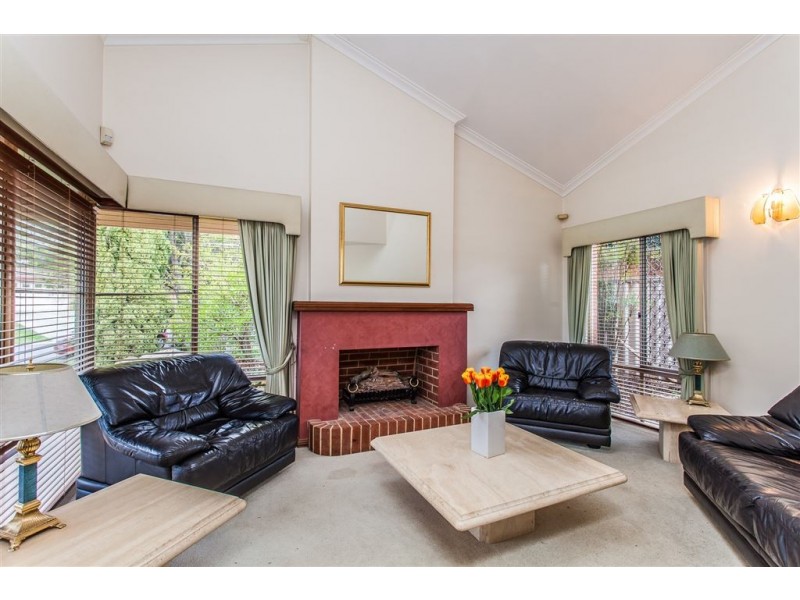 45 Kingsmill Gardens, Winthrop WA 6150