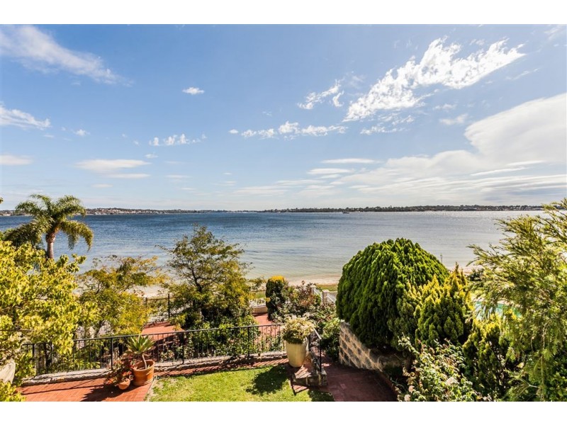 36 Fraser Road, Applecross WA 6153