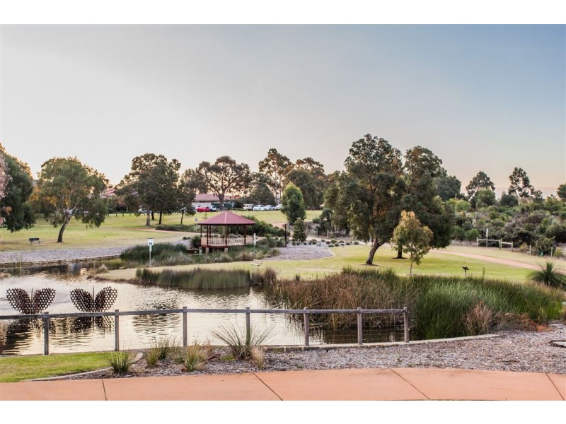 26 Whitfeld Terrace, Winthrop WA 6150