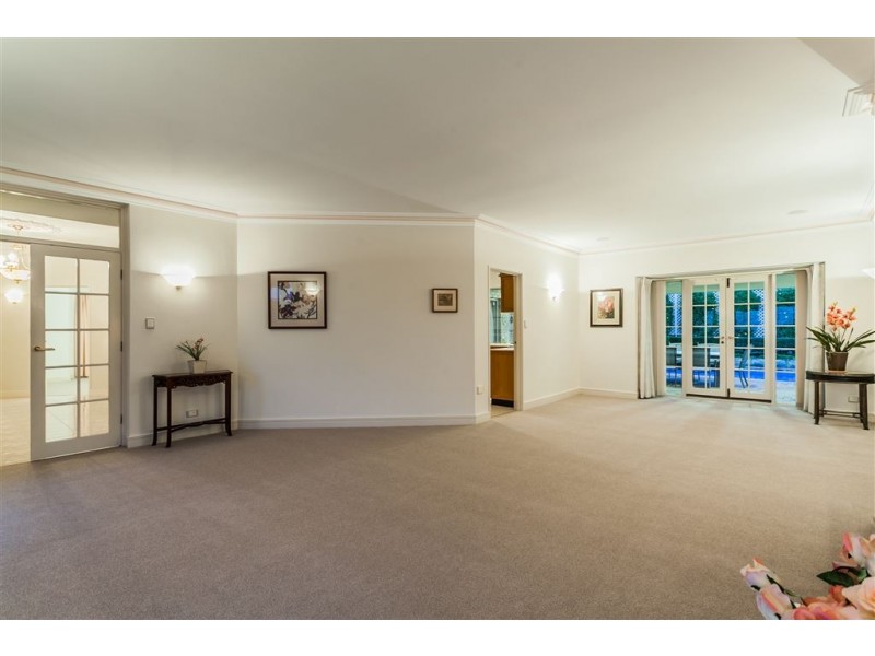 26 Whitfeld Terrace, Winthrop WA 6150