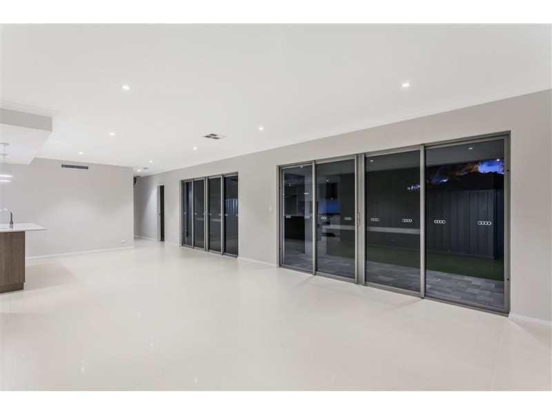 21 C Portree Way, Ardross WA 6153