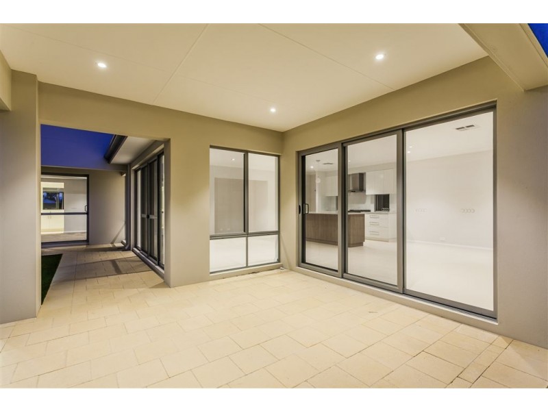 21A Portree Way, Ardross WA 6153