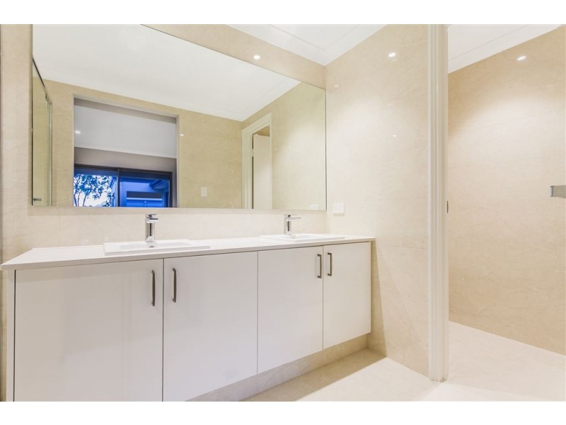 21A Portree Way, Ardross WA 6153