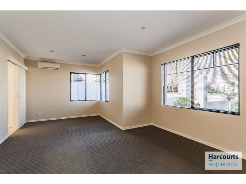 1A Fourth Avenue, Applecross WA 6153