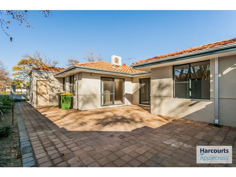 1A Fourth Avenue, Applecross WA 6153