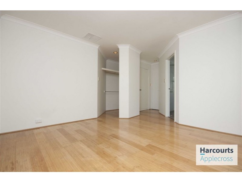 70 Calley Drive, Leeming WA 6149