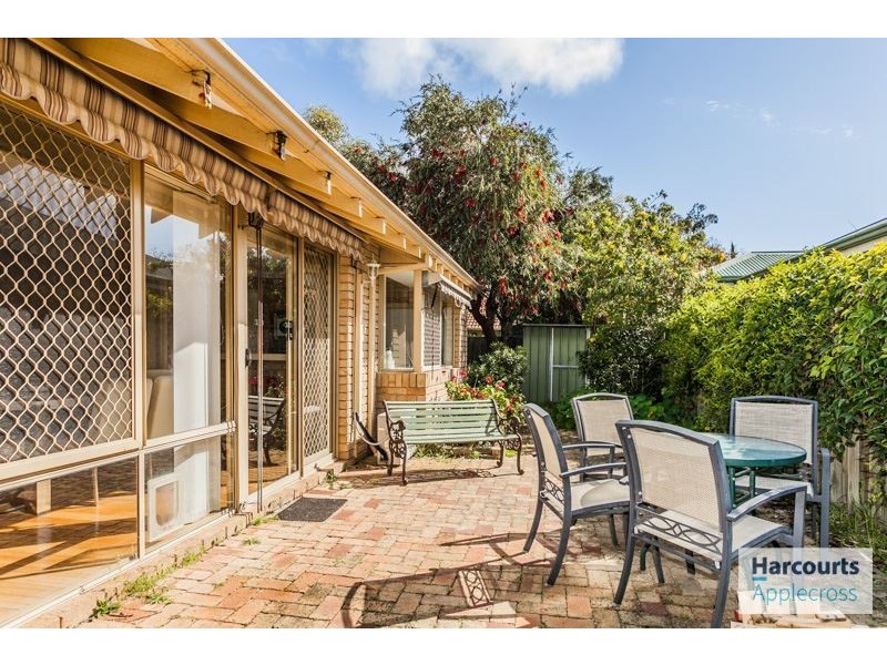 26 Kinross Road, Applecross WA 6153