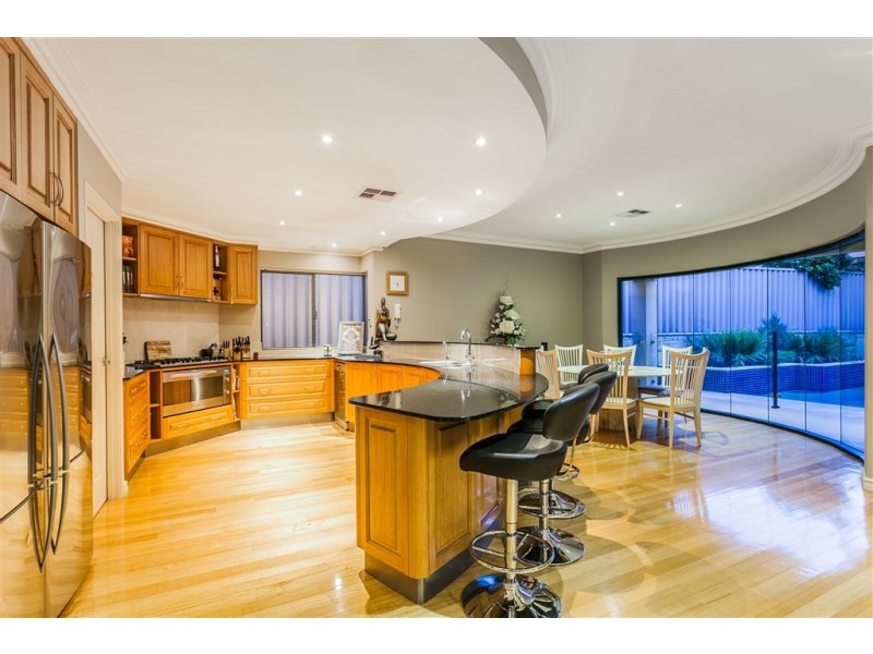 58 Ten Seldam Circle, Winthrop WA 6150