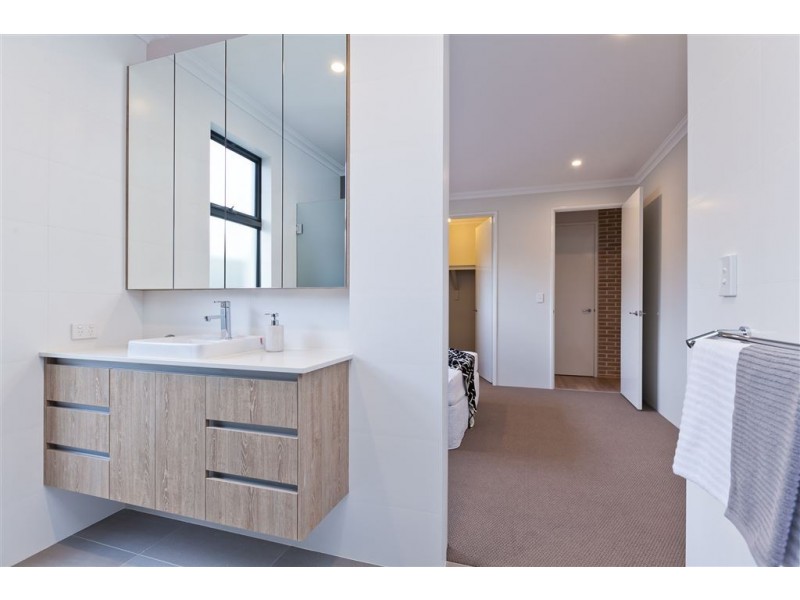 7A Matsen Close, Booragoon WA 6154