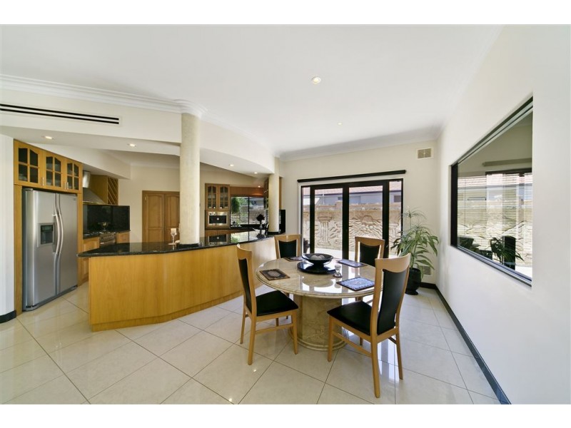 7 Bateman Road, Mount Pleasant WA 6153