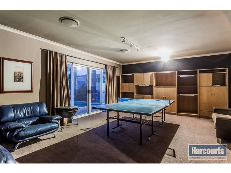 36 Whitfeld Terrace, Winthrop WA 6150