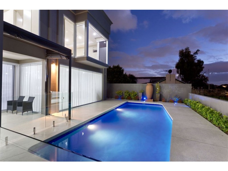 50 Duncraig Road, Applecross WA 6153