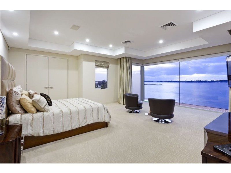 50 Duncraig Road, Applecross WA 6153