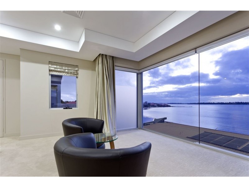 50 Duncraig Road, Applecross WA 6153